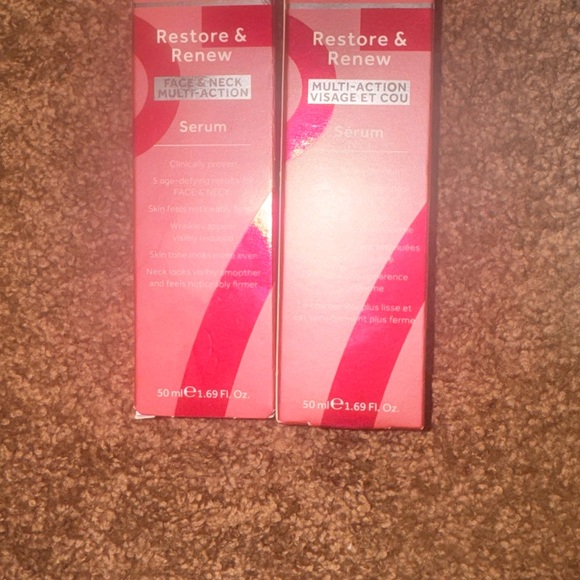 2 NIB No7 RESTORE & RENEW FACE/NECK SERUM - Picture 2 of 4